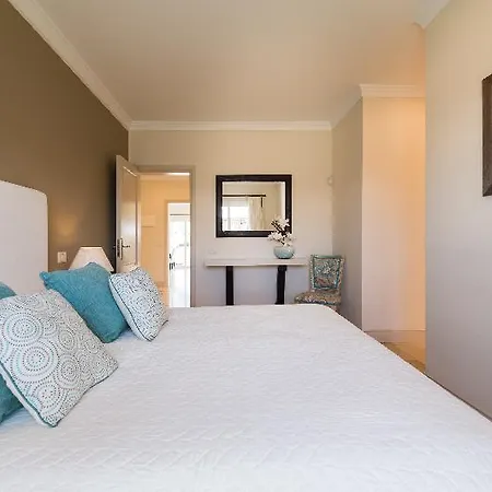 Holiday home Alondra *